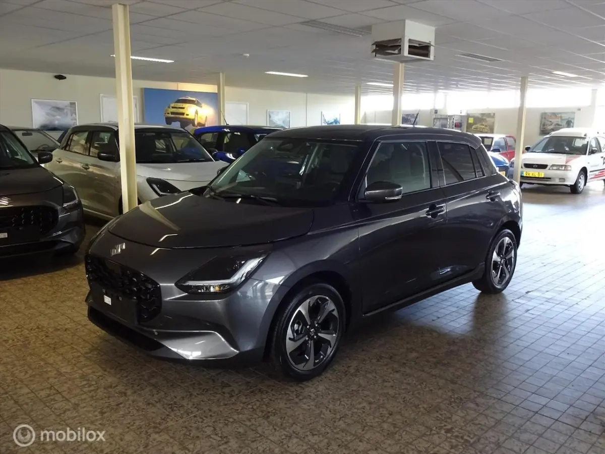 1.2 Smart Hybrid Style, Nieuw, actie € 2.200, - korting