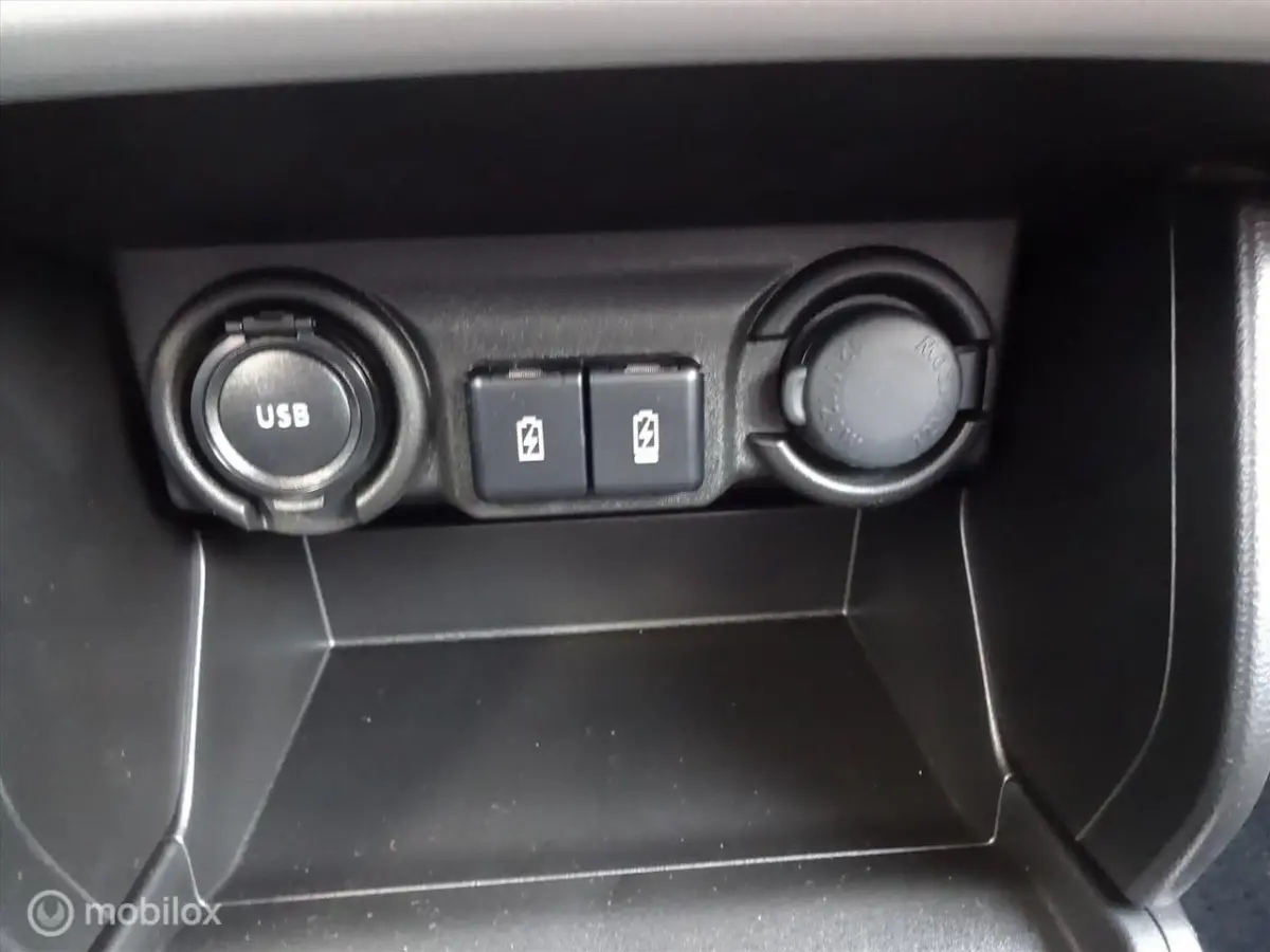 1.2 Smart Hybrid Style, Nieuw, actie € 2.200, - korting
