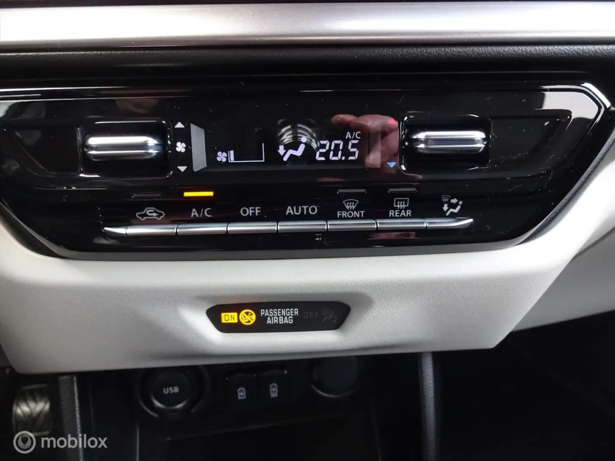 1.2 Smart Hybrid Style, Nieuw, actie € 2.200, - korting