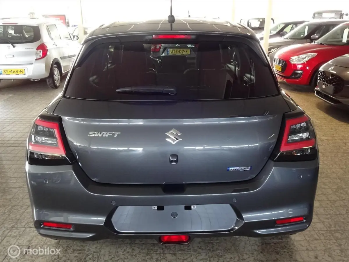 1.2 Smart Hybrid Style, Nieuw, actie € 2.200, - korting