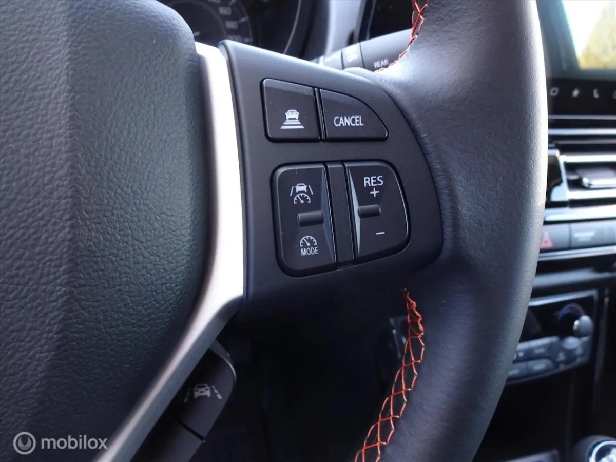 1.4 Boosterjet 110PK Smart Hybrid Special Edition, Nieuw