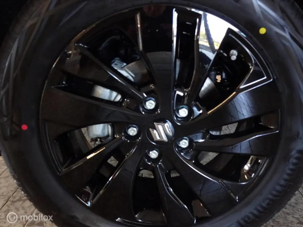 1.4 Boosterjet 110PK Smart Hybrid Special Edition, Nieuw