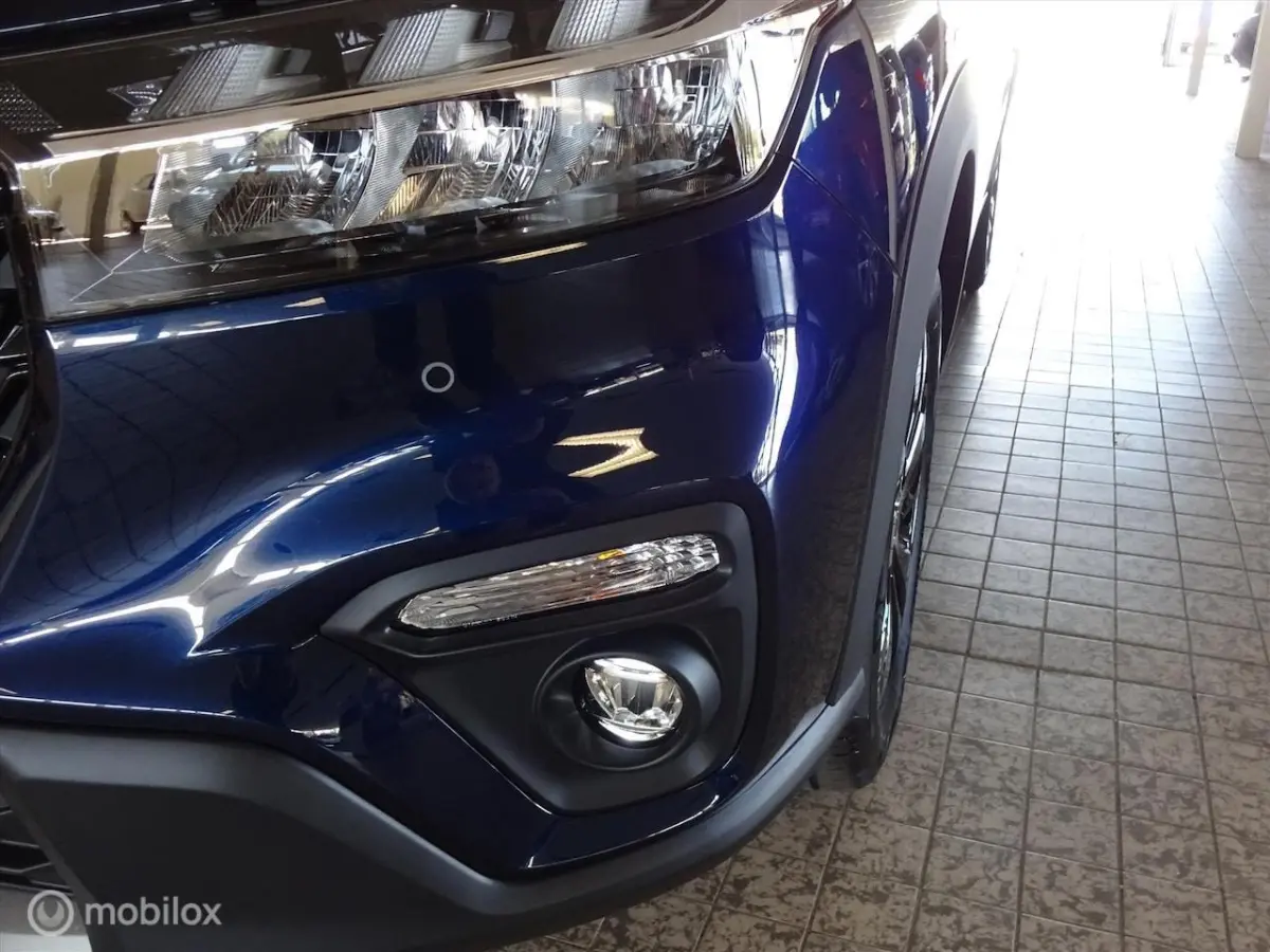 1.4 Boosterjet 110PK Smart Hybrid Special Edition, Nieuw