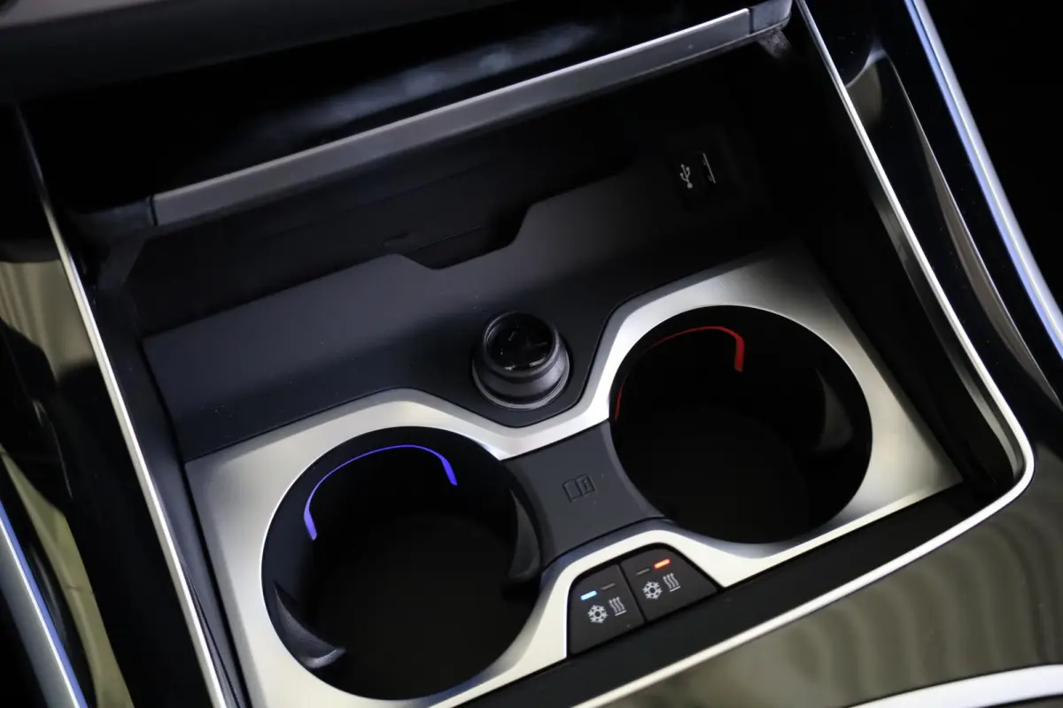 xDrive50e M Sportpakket Pro | Exclusive Pack | Innovation Pack | Comfort-plus Pack | Travel Pack | Bowers & Wilkins