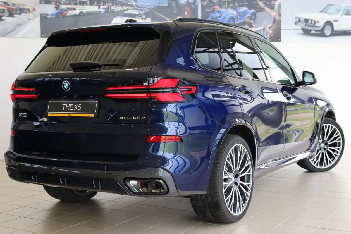 xDrive50e M Sportpakket Pro | Exclusive Pack | Innovation Pack | Comfort-plus Pack | Travel Pack | Bowers & Wilkins