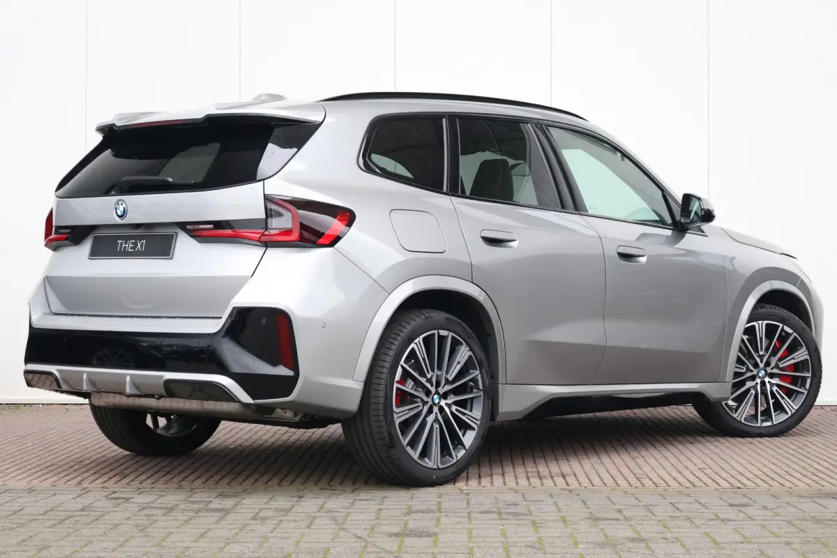 xDrive25e M Sportpakket Pro | Comfort Pack | Innovation Pack | Travel Pack |