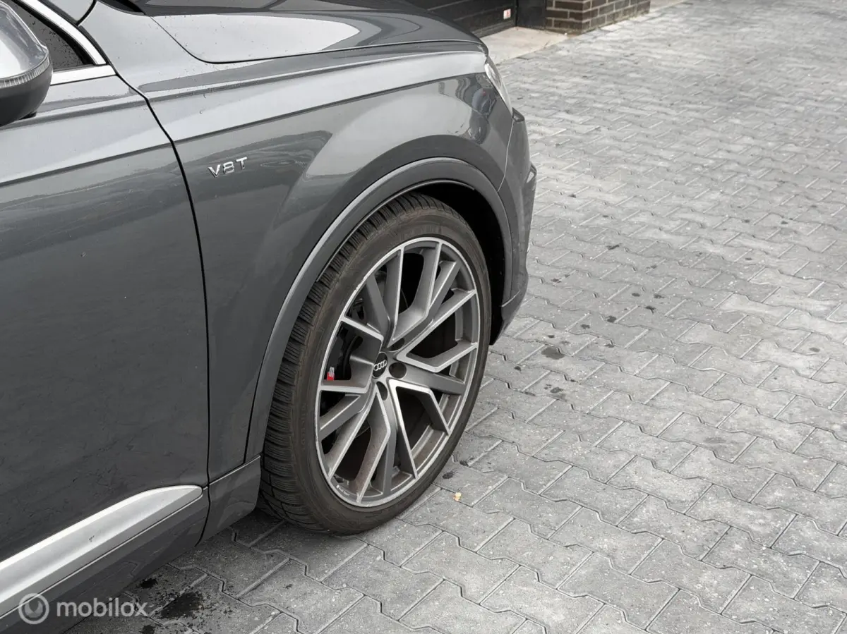 SQ7 4.0 TDI SQ7 quattro Pro Line + ex. BPM!