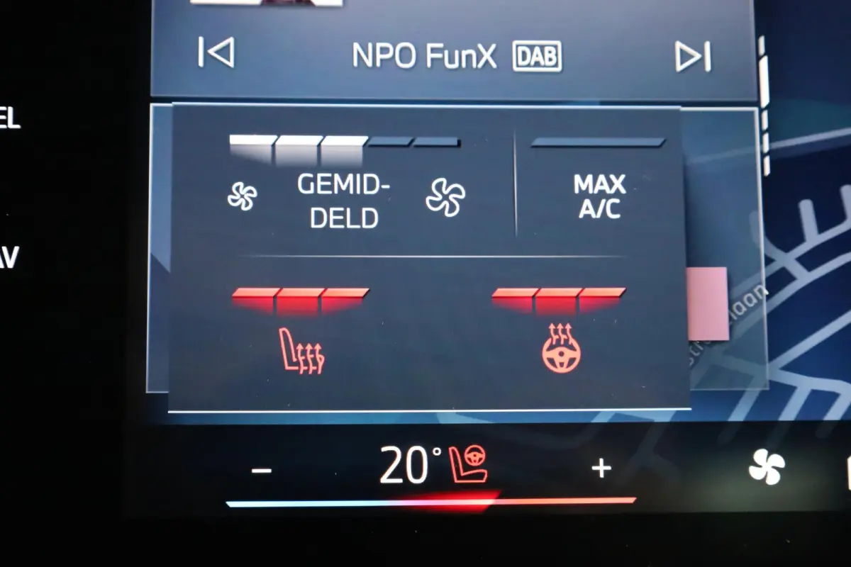 120 | M Sport Edition | M Sportpakket Pro | Innovation Pack | Harman Kardon