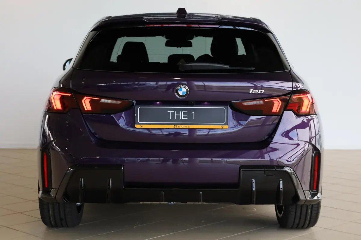 120 | M Sport Edition | M Sportpakket Pro | Innovation Pack | Harman Kardon