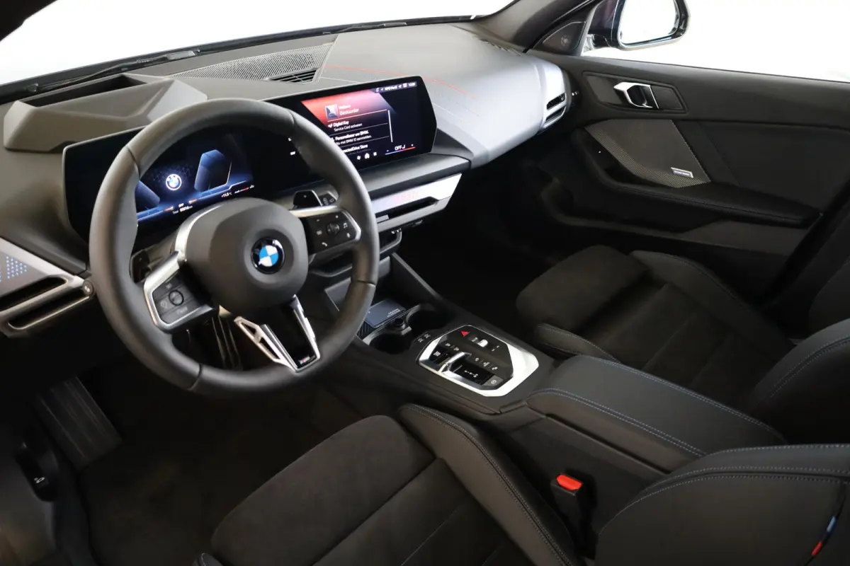 120 | M Sport Edition | M Sportpakket Pro | Innovation Pack | Harman Kardon