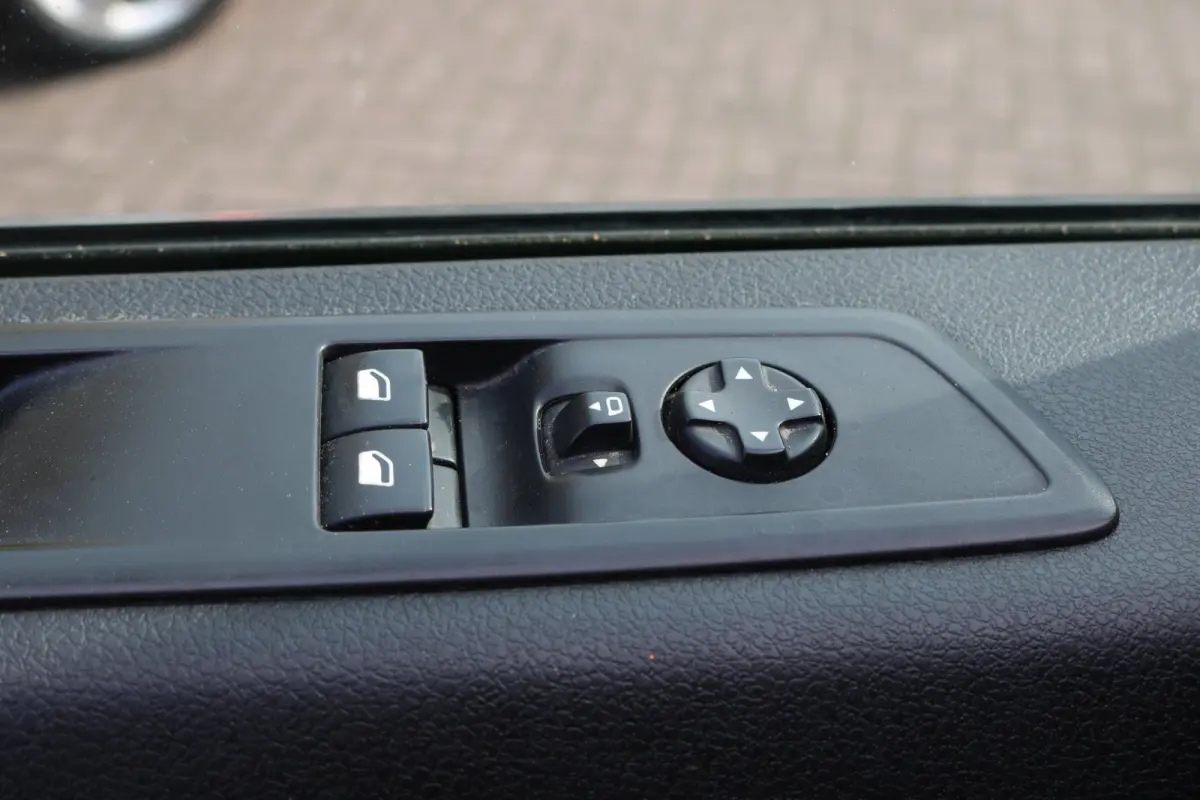 2.0 D-4D Professional Dubbel Cabine