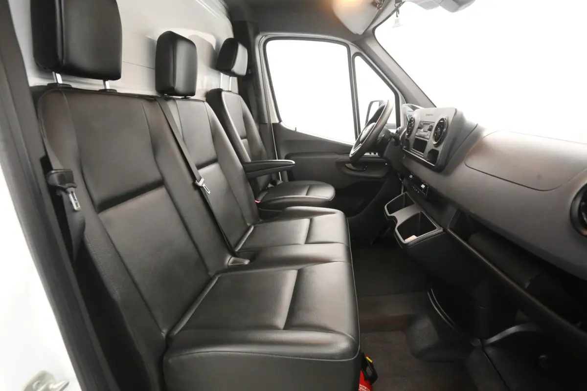 314 CDI | Bakwagen | Zijdeur | Laadklep | Laadbak | Automaat | Airco | 3 Zits