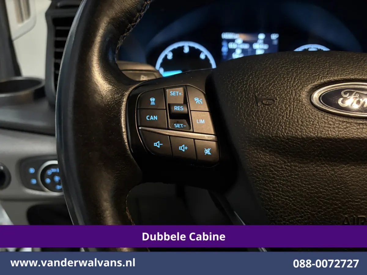 2.0 TDCI 131pk L3H3 Dubbele Cabine Euro6 Inrichting Airco | 6-Zits | Camera | Apple Carplay | Xenon Navigatie, Leder, Android Auto, Cruisecontrol, LED, LM Velgen, Stoelverwarming, Verwarmde 