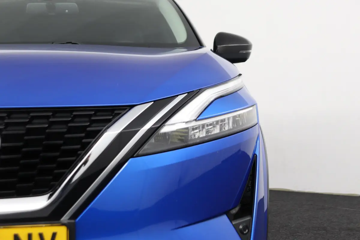 1.3 MHEV Premiere Edition | trekhaak | panoramadak | head-up display |
