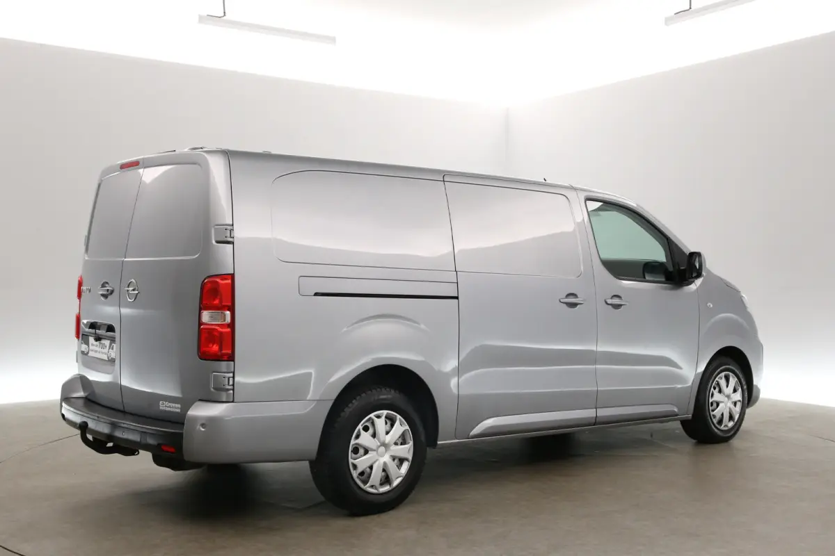 2.0 L3H1 180PK | Automaat | Clima | Cruise | Carplay | 3 Zits | Trekhaak | Parkeersens.