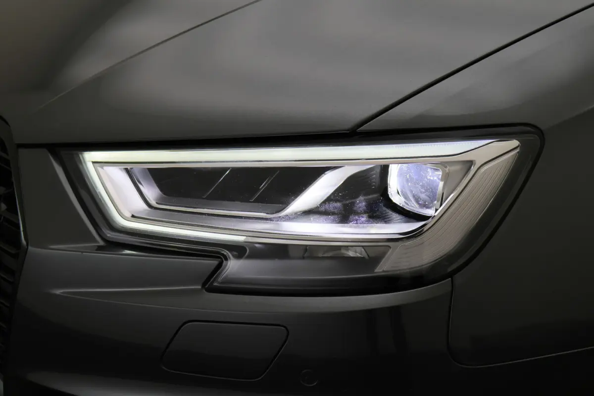 2.5 TFSI Quattro Panoramadak, Virtual Cokcpit, Leer, ACC, B&O, Apple CarPlay, Camera, Keyless, 19"