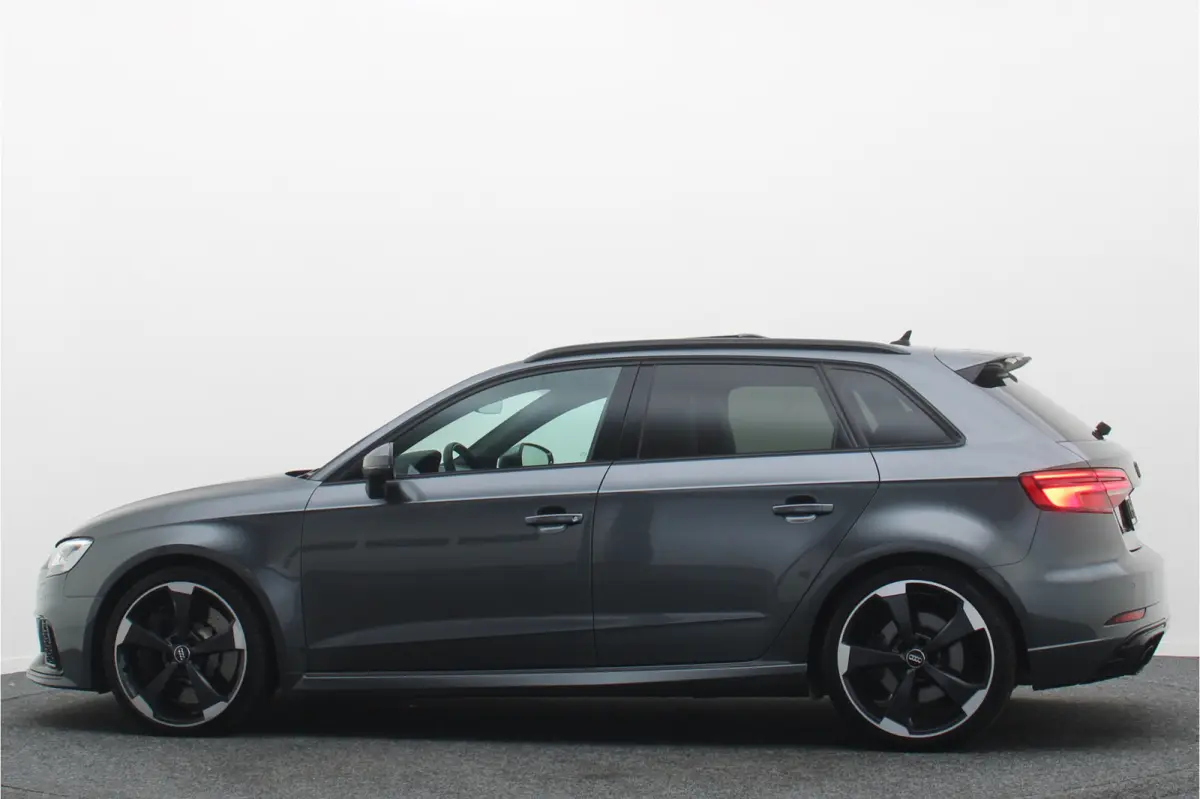 2.5 TFSI Quattro Panoramadak, Virtual Cokcpit, Leer, ACC, B&O, Apple CarPlay, Camera, Keyless, 19"