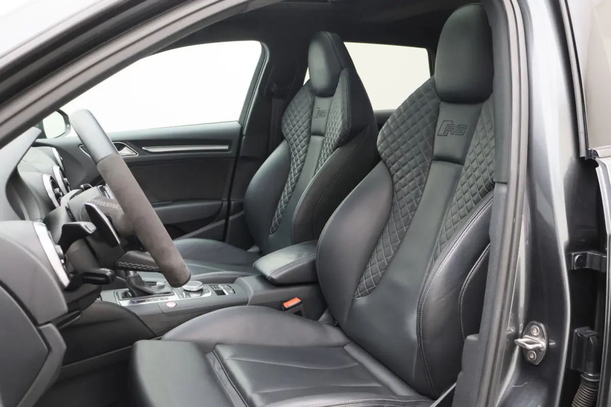 2.5 TFSI Quattro Panoramadak, Virtual Cokcpit, Leer, ACC, B&O, Apple CarPlay, Camera, Keyless, 19"