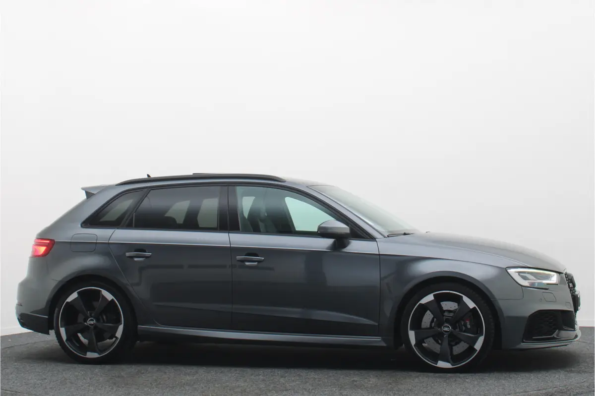 2.5 TFSI Quattro Panoramadak, Virtual Cokcpit, Leer, ACC, B&O, Apple CarPlay, Camera, Keyless, 19"
