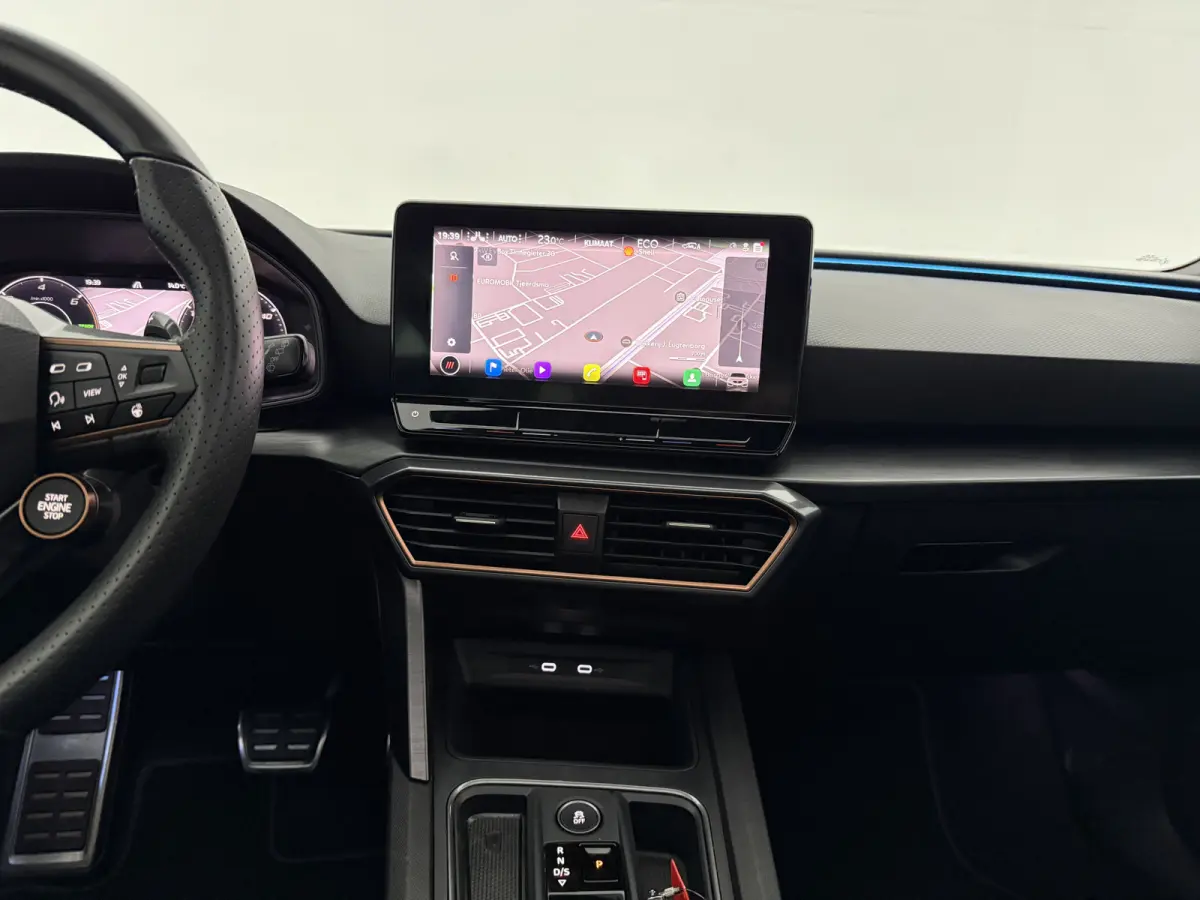 1.4 e-Hybrid VZ Business | Pano | Sfeer | Virtual | Camera | Memory | Carplay | Cruise | Trekhaak