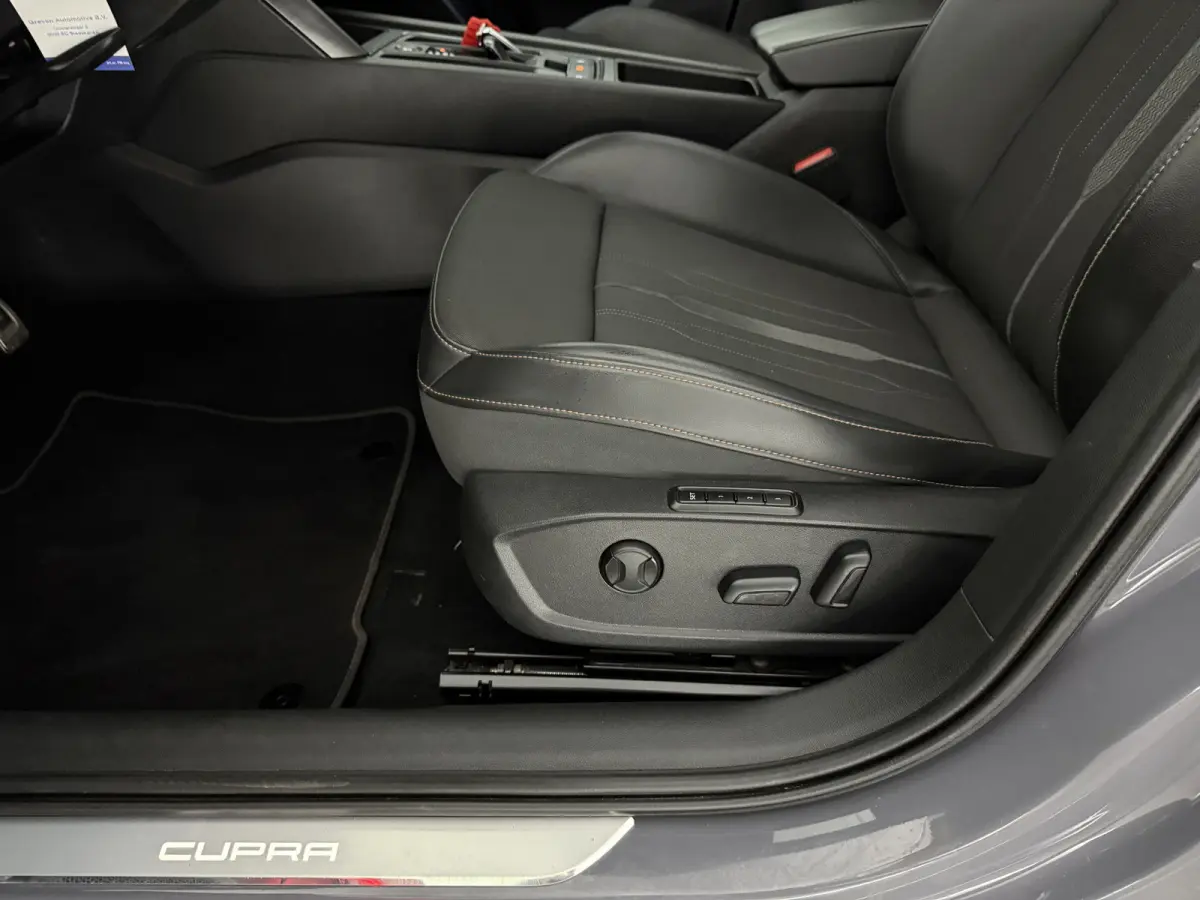 1.4 e-Hybrid VZ Business | Pano | Sfeer | Virtual | Camera | Memory | Carplay | Cruise | Trekhaak