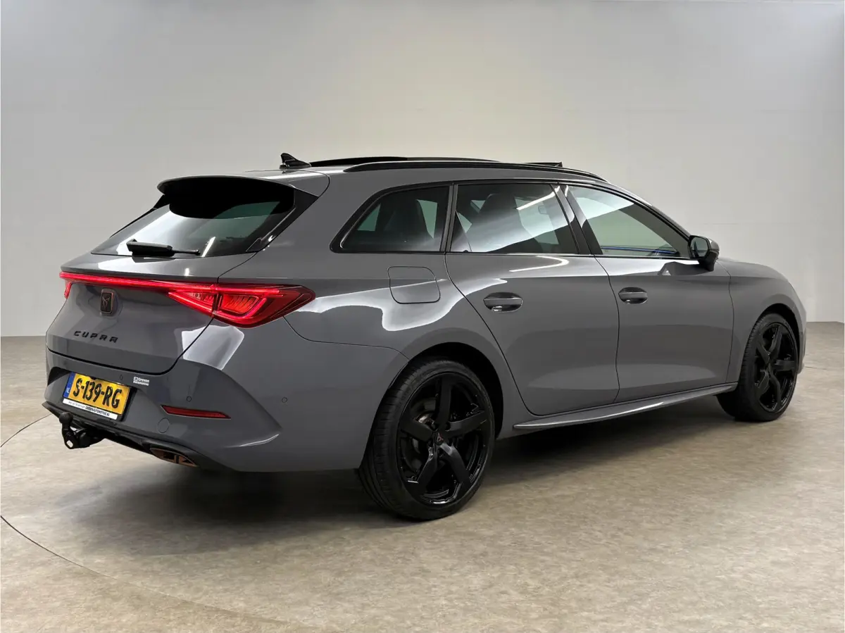 1.4 e-Hybrid VZ Business | Pano | Sfeer | Virtual | Camera | Memory | Carplay | Cruise | Trekhaak