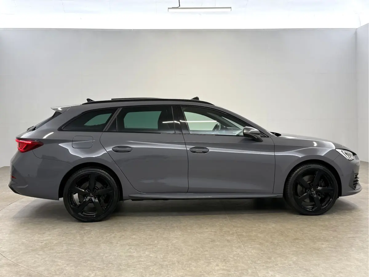 1.4 e-Hybrid VZ Business | Pano | Sfeer | Virtual | Camera | Memory | Carplay | Cruise | Trekhaak