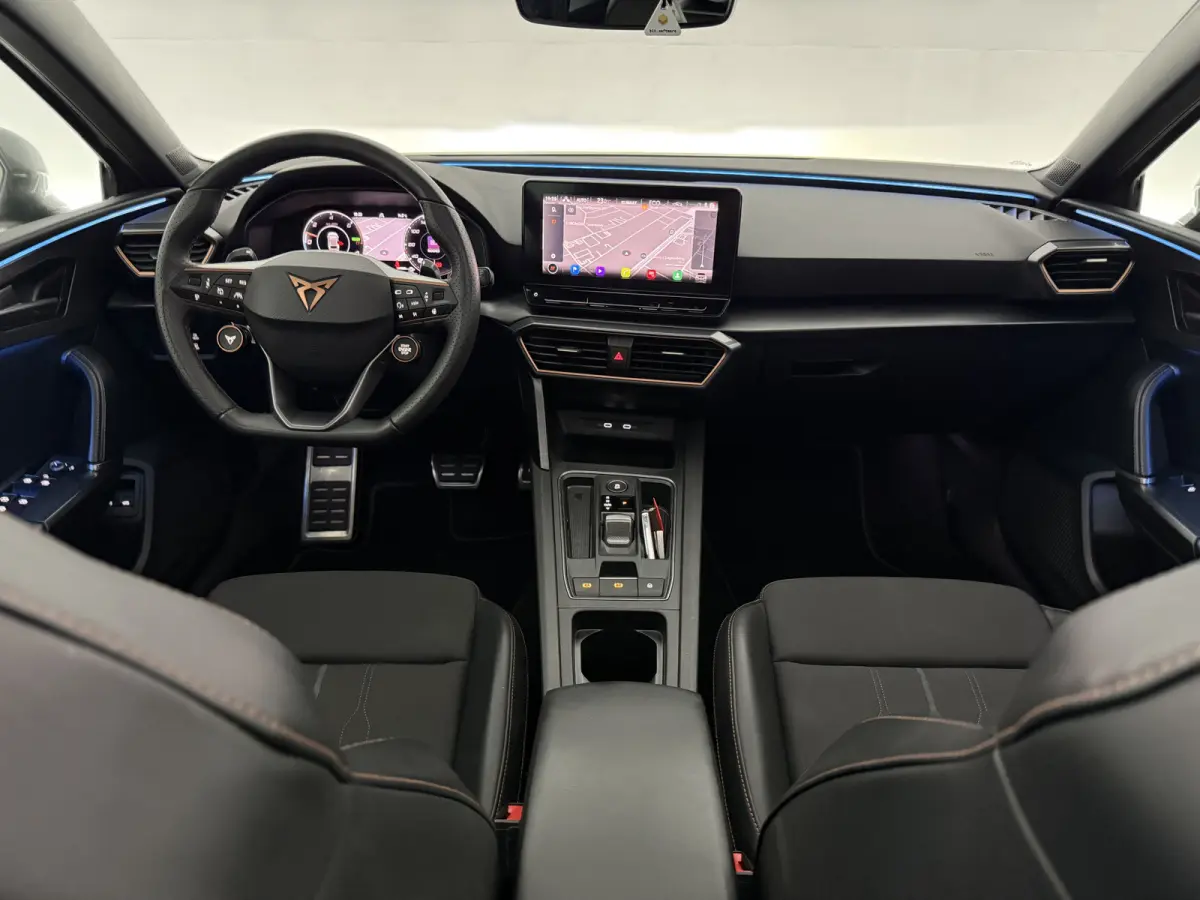 1.4 e-Hybrid VZ Business | Pano | Sfeer | Virtual | Camera | Memory | Carplay | Cruise | Trekhaak