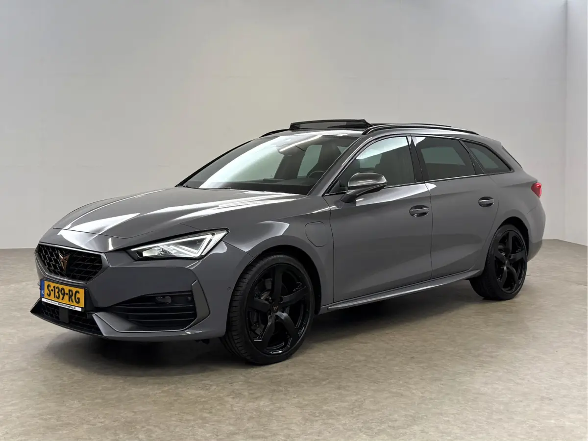 1.4 e-Hybrid VZ Business | Pano | Sfeer | Virtual | Camera | Memory | Carplay | Cruise | Trekhaak
