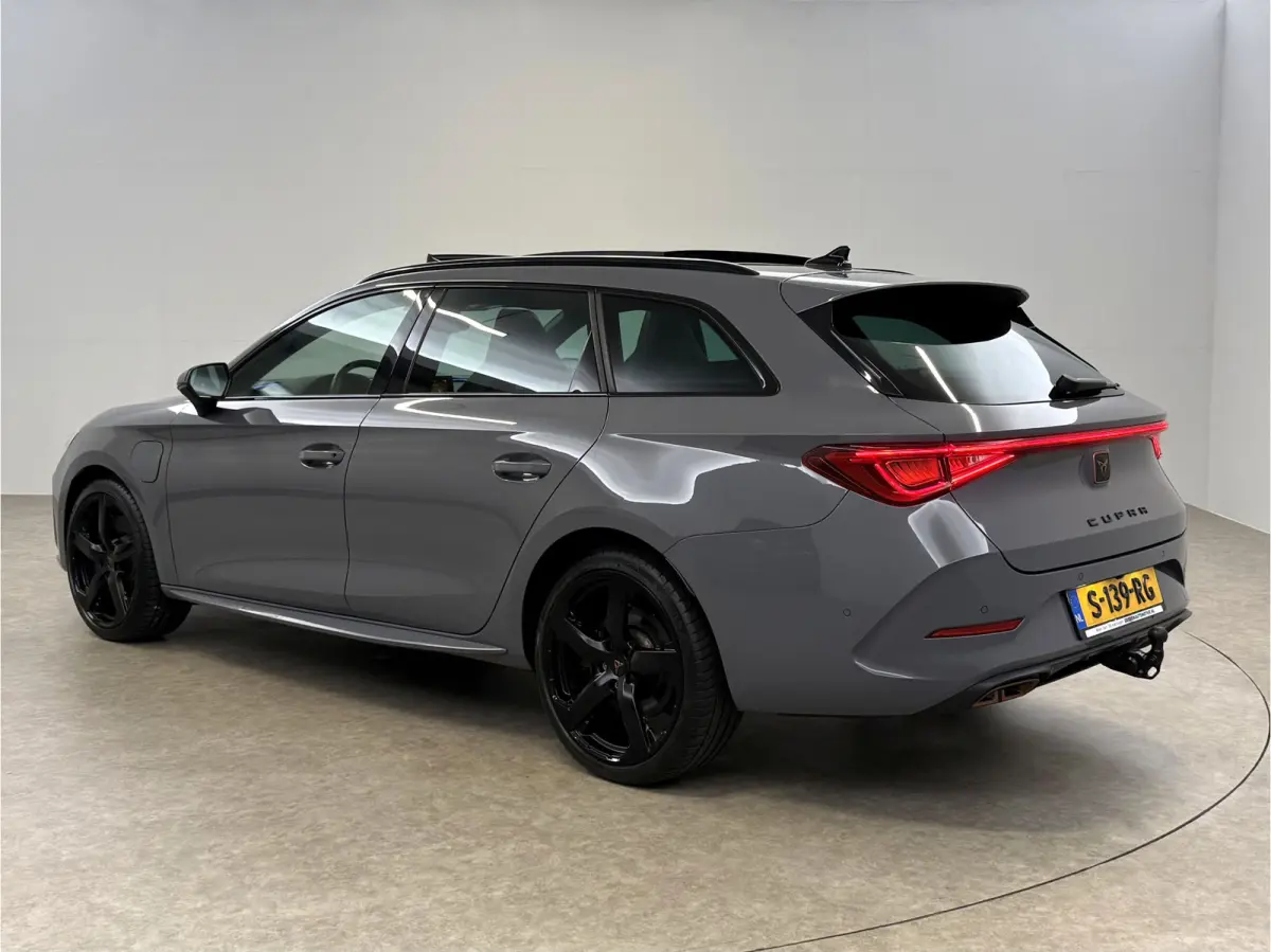 1.4 e-Hybrid VZ Business | Pano | Sfeer | Virtual | Camera | Memory | Carplay | Cruise | Trekhaak