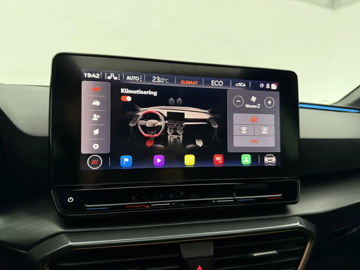 1.4 e-Hybrid VZ Business | Pano | Sfeer | Virtual | Camera | Memory | Carplay | Cruise | Trekhaak