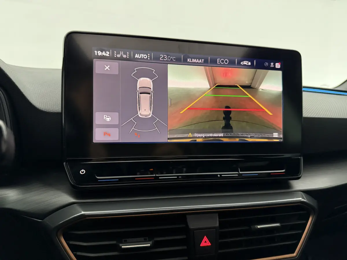 1.4 e-Hybrid VZ Business | Pano | Sfeer | Virtual | Camera | Memory | Carplay | Cruise | Trekhaak