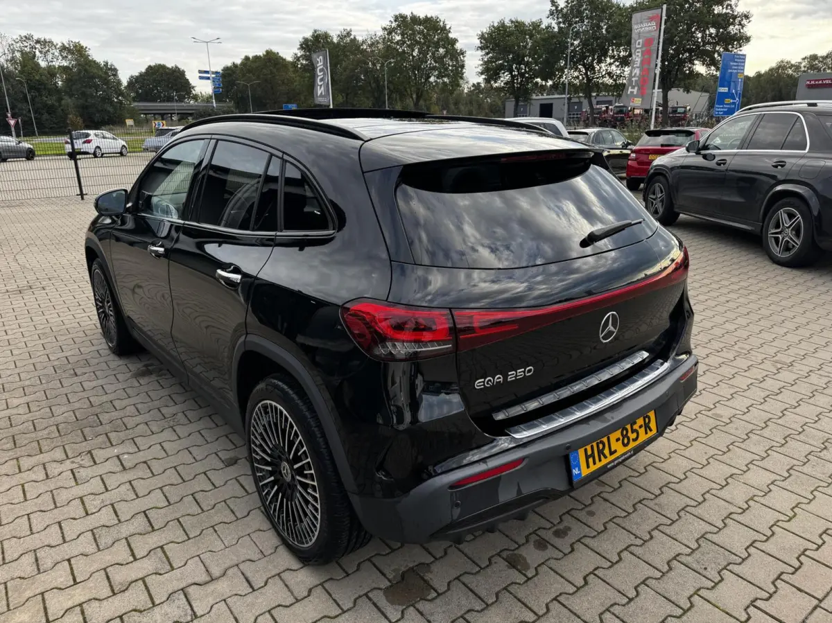 250 AMG Line 67 kWh