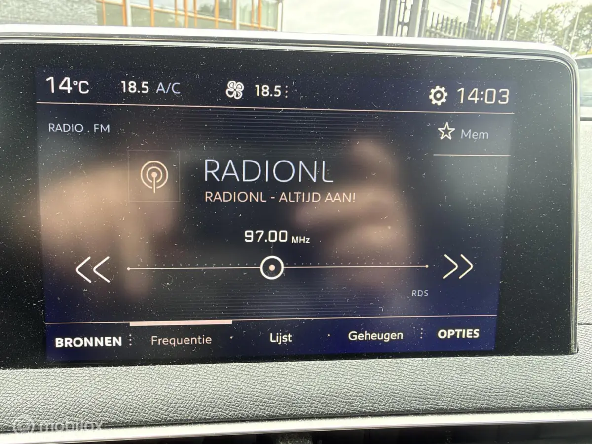 1.2 PureTech GT Line navi clima