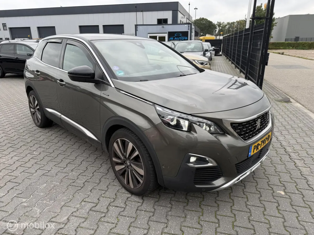 1.2 PureTech GT Line navi clima