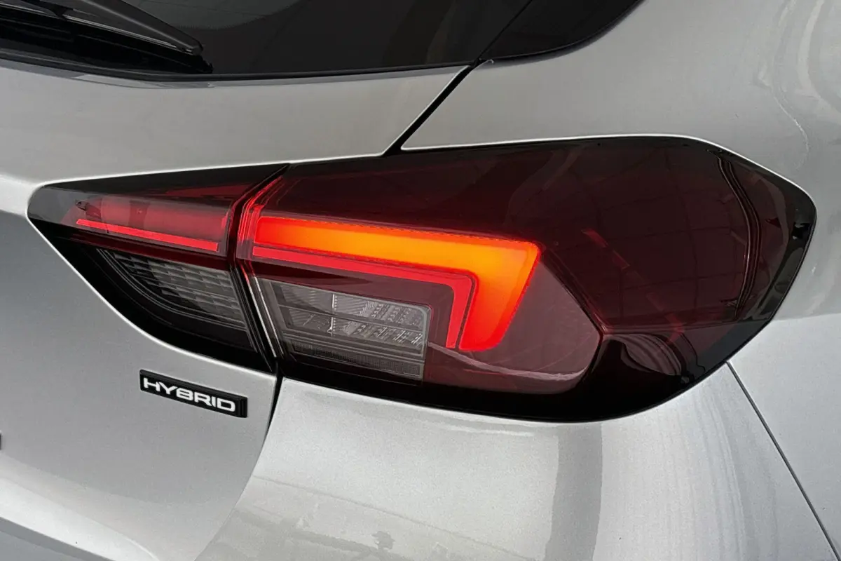 1.2 Turbo Hybrid GS Automaat Camera Carplay Dodehoek detectie