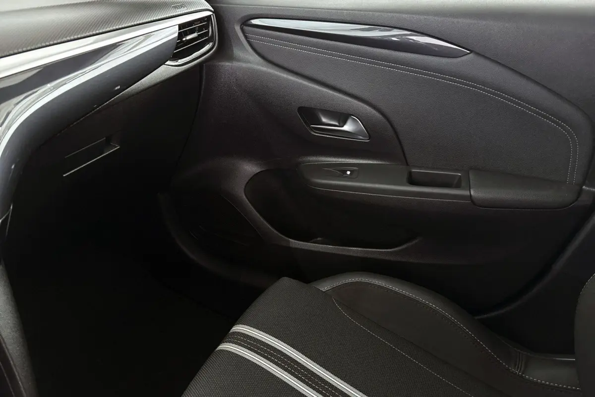 1.2 Turbo Hybrid GS Automaat Camera Carplay Dodehoek detectie