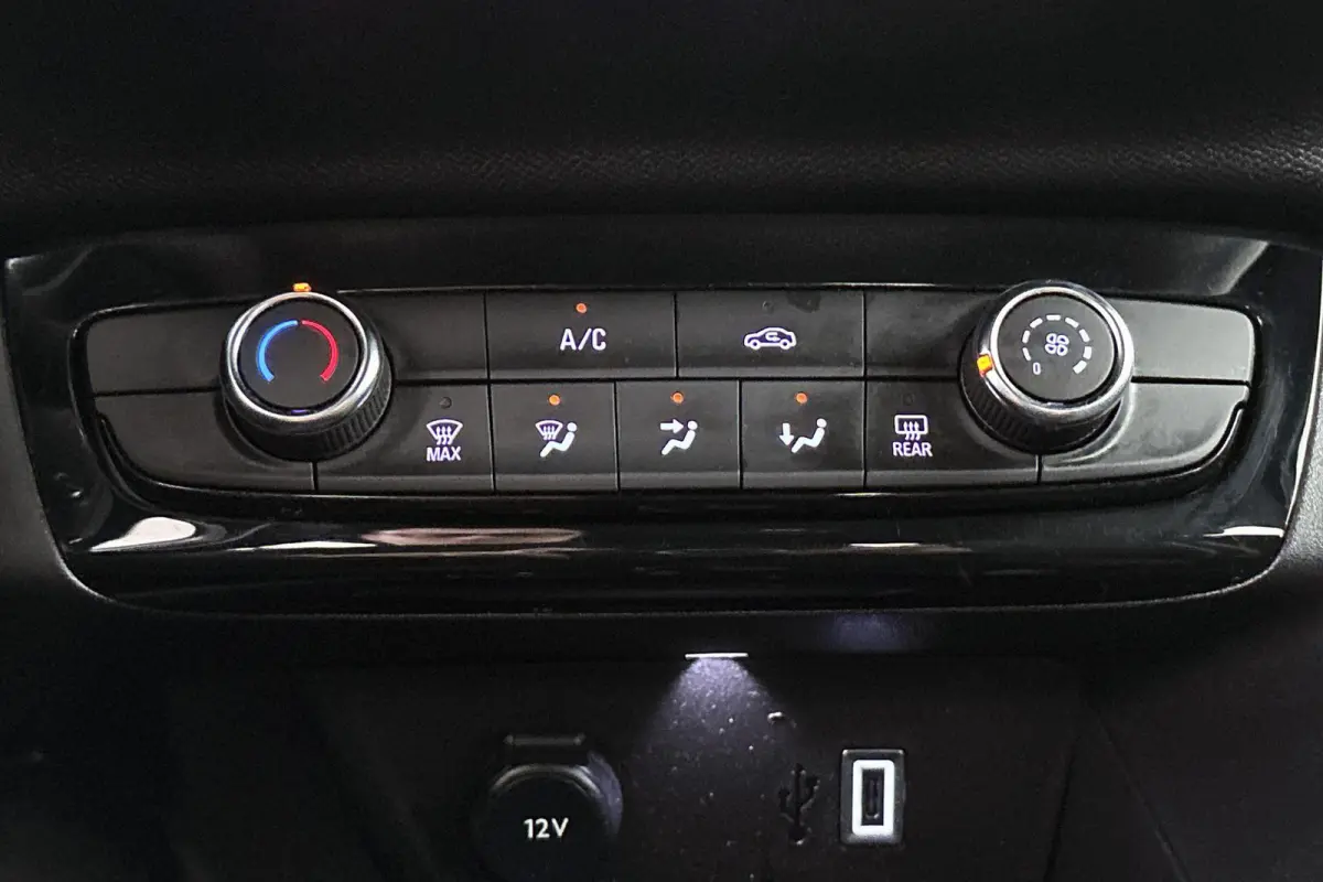 1.2 Turbo Hybrid GS Automaat Camera Carplay Dodehoek detectie