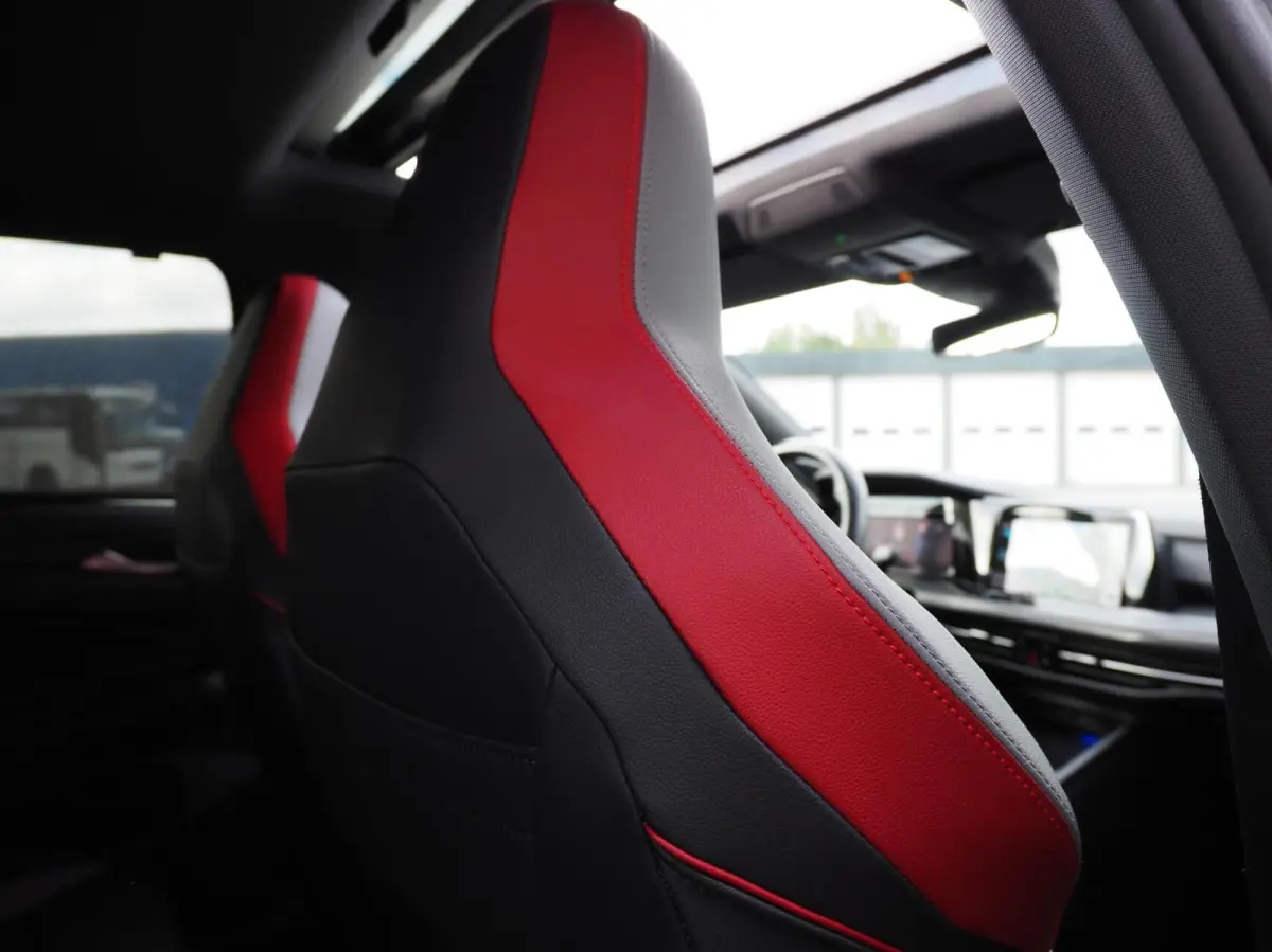 2.0 TSI GTI | Pano | Stoelventilatie | Leder | Harmon Kardon | Blind Spot | Stoelverwarming | IQ LED | Trekhaak | Ambient Sfeerverlichting | Carplay | Keyless | Digital Dash | Stuurwielverwa