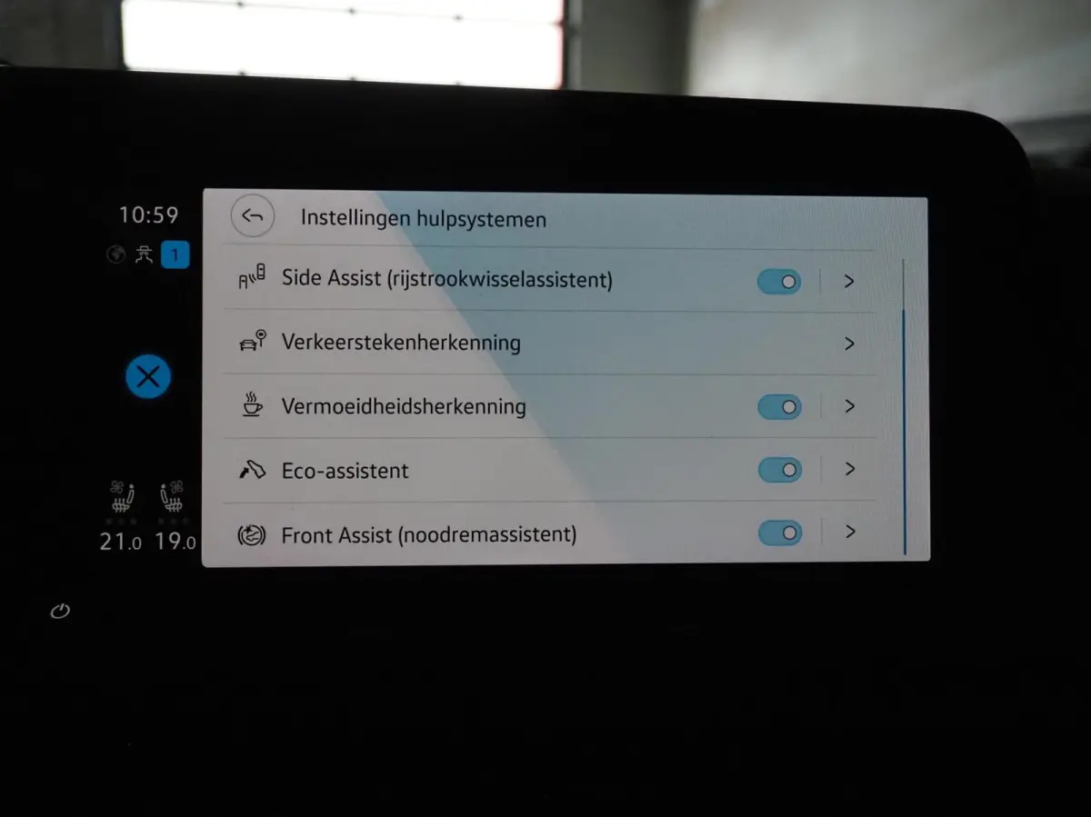 2.0 TSI GTI | Pano | Stoelventilatie | Leder | Harmon Kardon | Blind Spot | Stoelverwarming | IQ LED | Trekhaak | Ambient Sfeerverlichting | Carplay | Keyless | Digital Dash | Stuurwielverwa