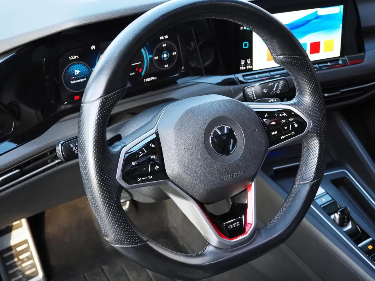 2.0 TSI GTI | Pano | Stoelventilatie | Leder | Harmon Kardon | Blind Spot | Stoelverwarming | IQ LED | Trekhaak | Ambient Sfeerverlichting | Carplay | Keyless | Digital Dash | Stuurwielverwa