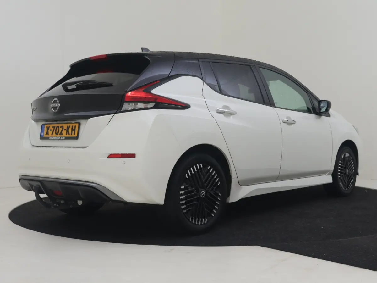 e+ Tekna 59 kWh l 360gr Camera l Stoelverwarming Voor en achter l Leder l Trekhaak l Bose Sound l
