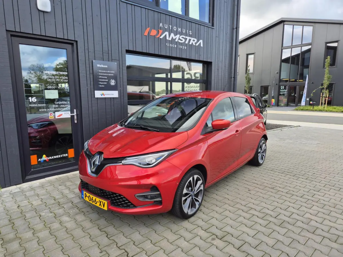 R135 Intens 52 kWh (ex Accu)|Camera|Stoel+Stuurverwarming|Navi|Cruise|