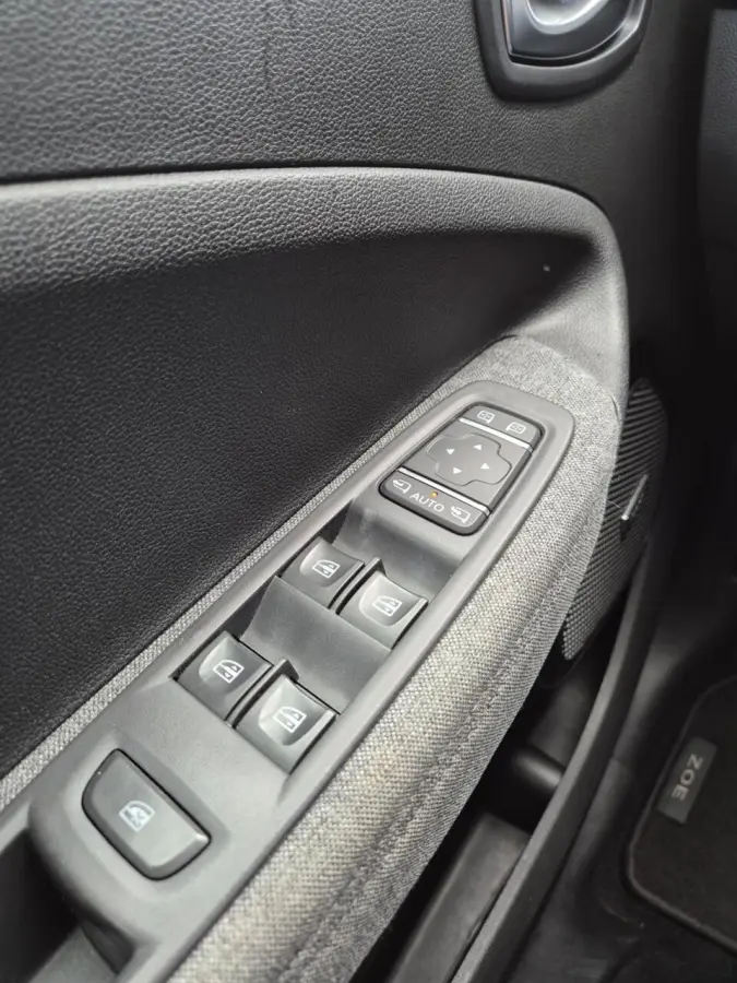 R135 Intens 52 kWh (ex Accu)|Camera|Stoel+Stuurverwarming|Navi|Cruise|