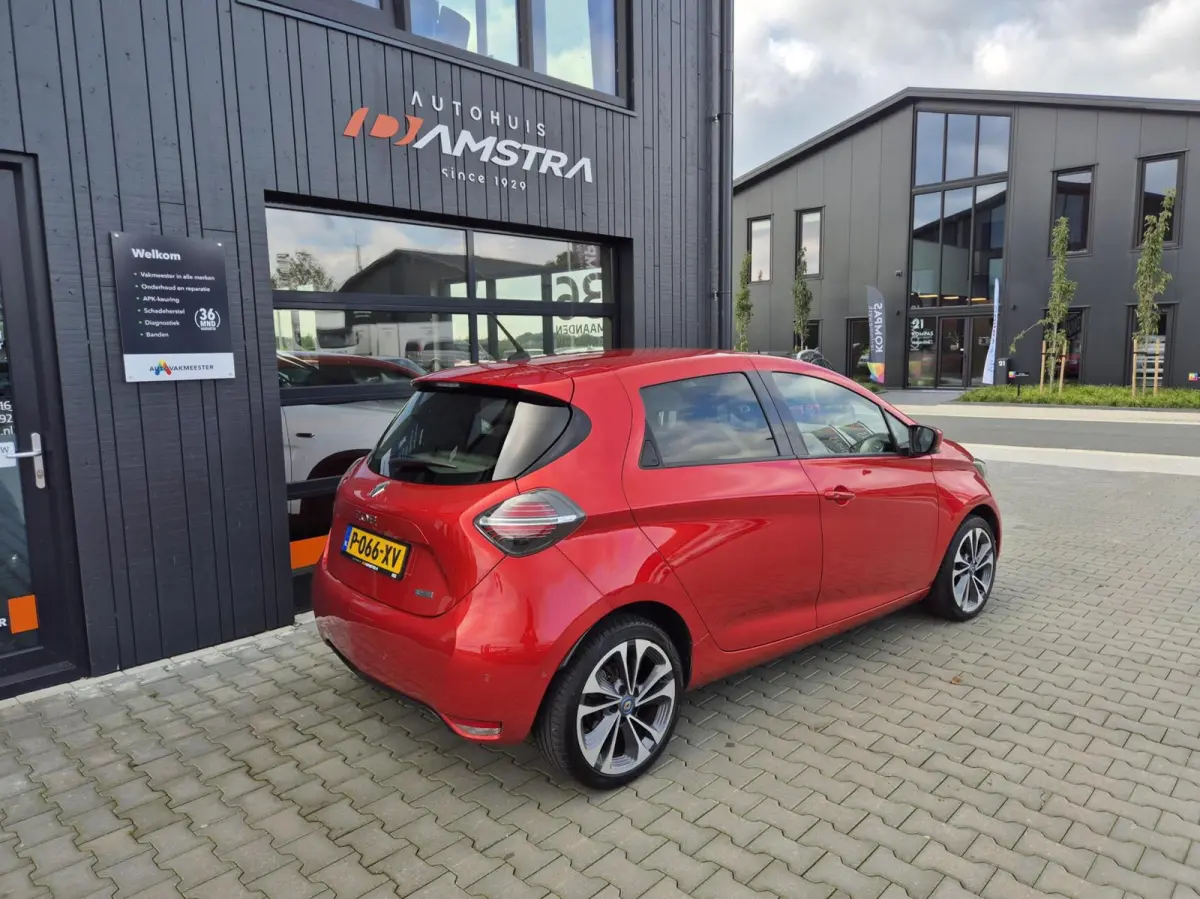 R135 Intens 52 kWh (ex Accu)|Camera|Stoel+Stuurverwarming|Navi|Cruise|