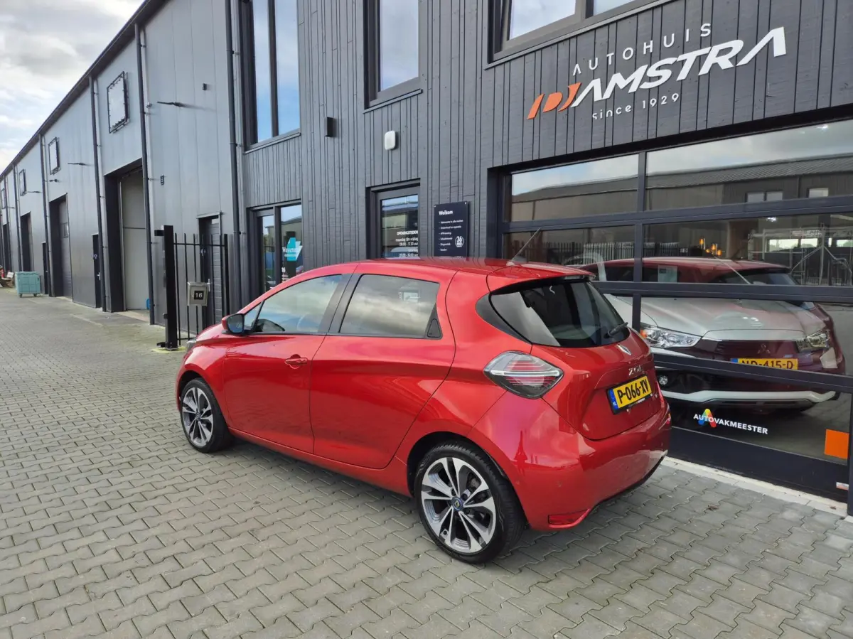 R135 Intens 52 kWh (ex Accu)|Camera|Stoel+Stuurverwarming|Navi|Cruise|