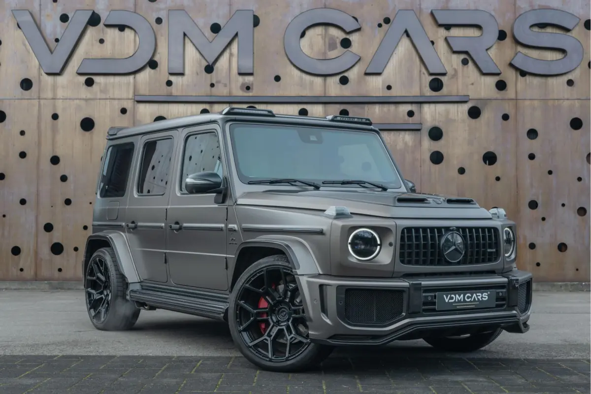 63 | URBAN Widetrack | Carbon | Akrapovič | Rear-Entertainment | KW Suspension |
