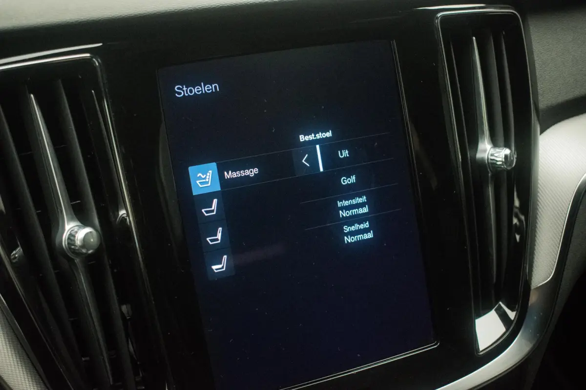 2.0 B3 R-Design Black Pack NL-auto [ Massage Stoelkoeling/verwarming Harman-Kardon Nappa Memory Pilot Assist DAB ]