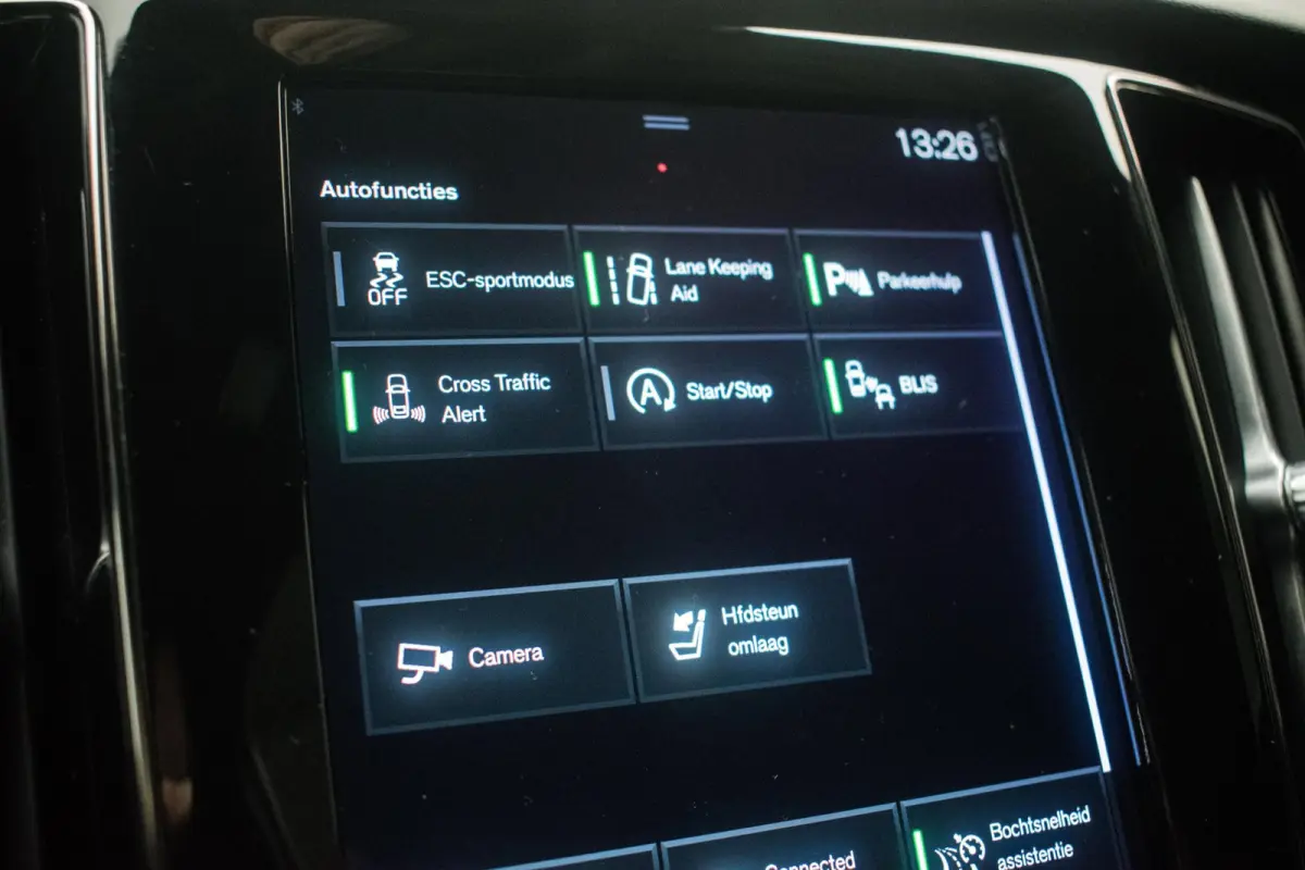 2.0 B3 R-Design Black Pack NL-auto [ Massage Stoelkoeling/verwarming Harman-Kardon Nappa Memory Pilot Assist DAB ]