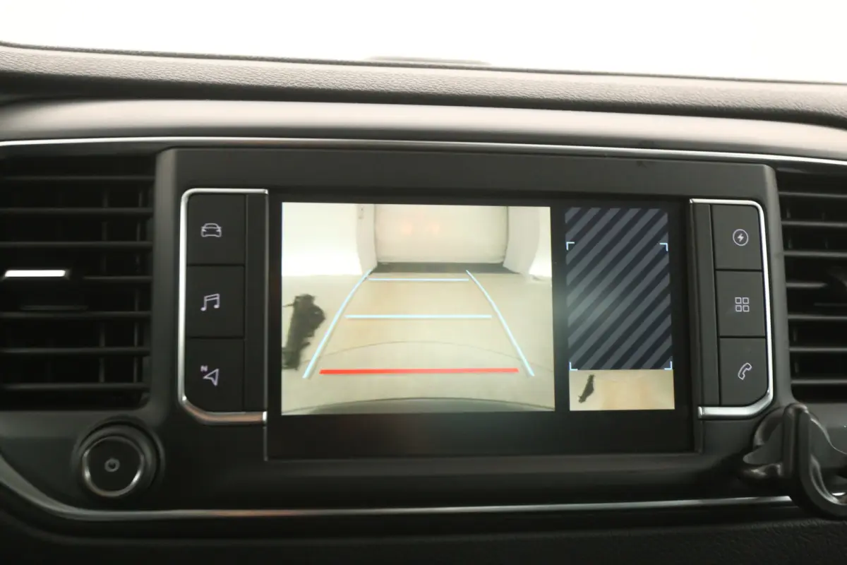 75 kWh L2H1 Long Range | 7 Zits | Pano | Snelladen | SOH 92% | Clima | Camera | HUD | Cruise | Carplay | 2xSchuifdeur Elektr.